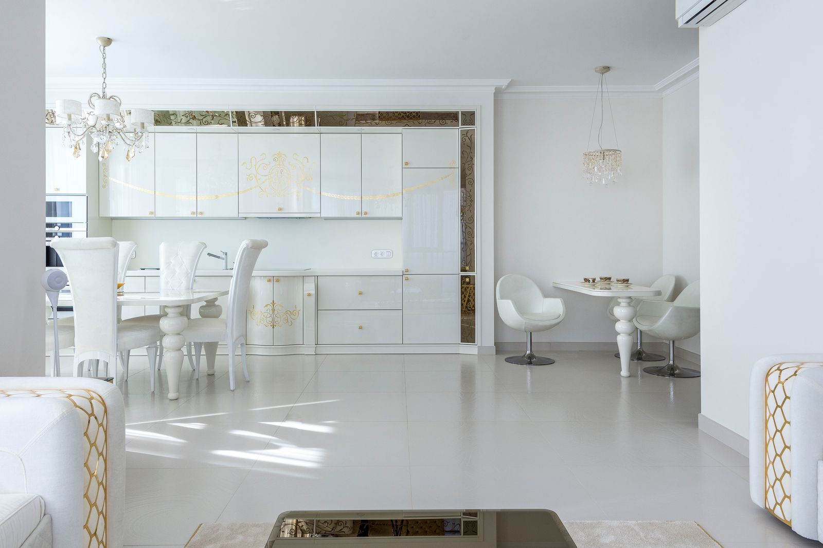 Light dining area off the kitchen